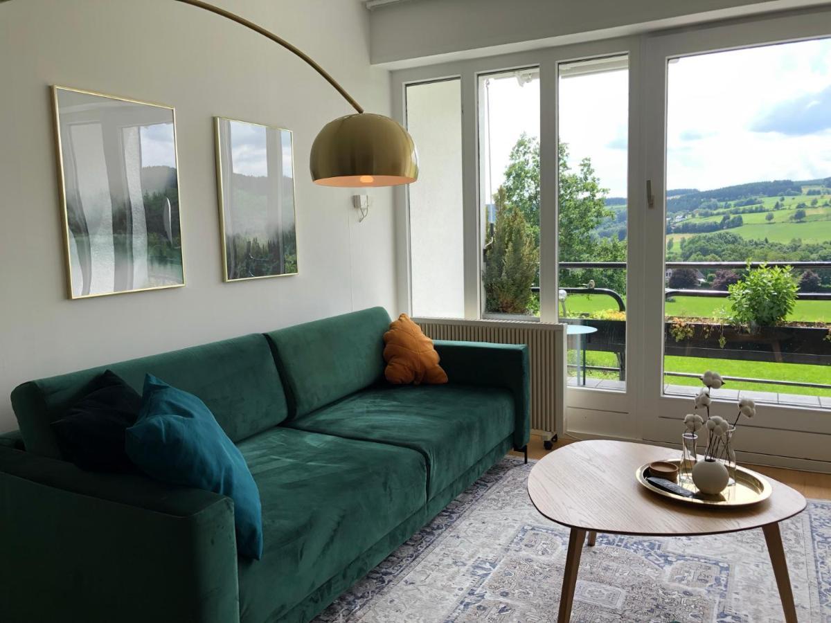 Hillside - Cosy Vacation With A View *