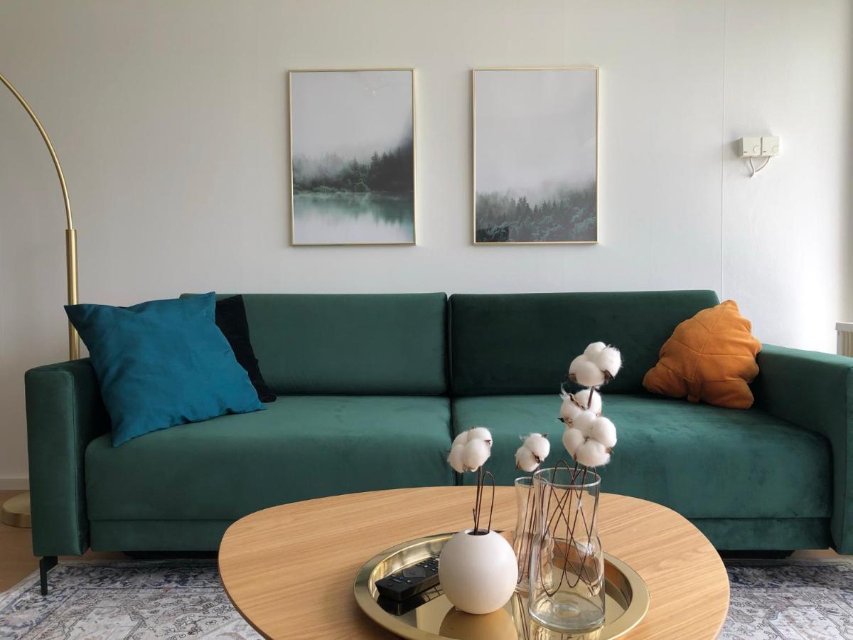 Hillside - Cosy Vacation With A View